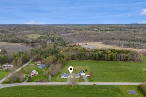 184-186 Pleasant View Ridge Road China ME 04358