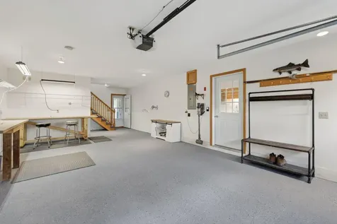 184-186 Pleasant View Ridge Road China ME 04358