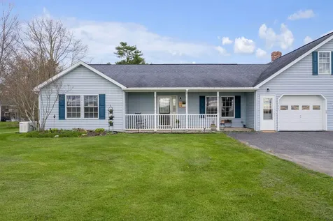 184-186 Pleasant View Ridge Road China ME 04358