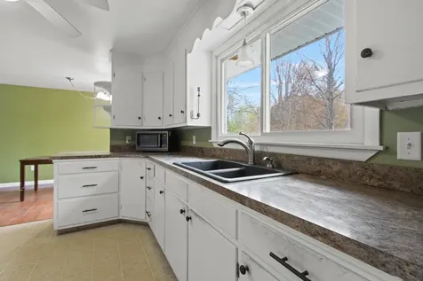 50 Loring Avenue Auburn ME 04210