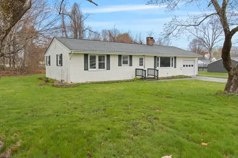 50 Loring Avenue Auburn ME 04210