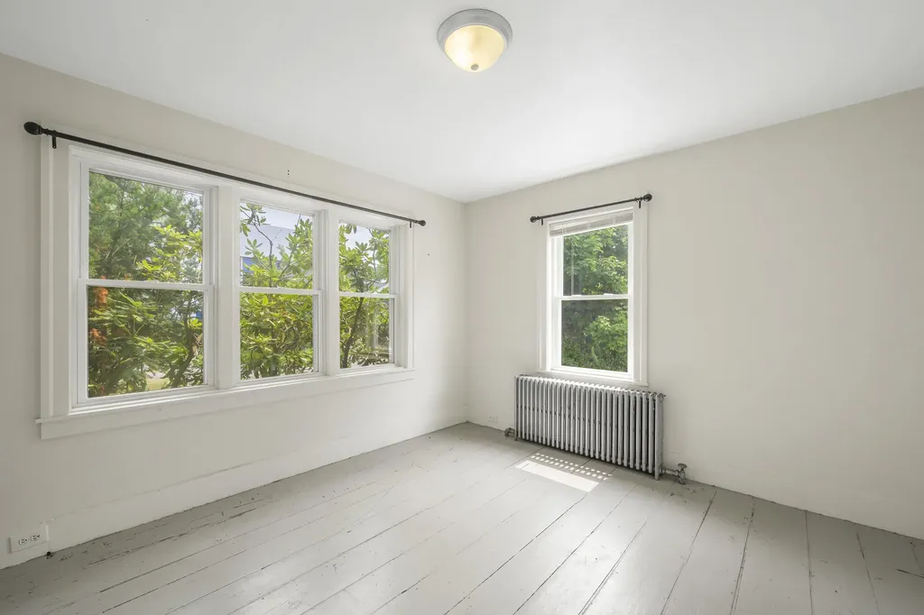 9 Pleasant Street Bath ME 04530