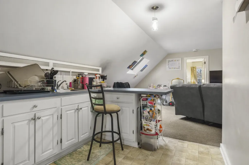 9 Pleasant Street Bath ME 04530