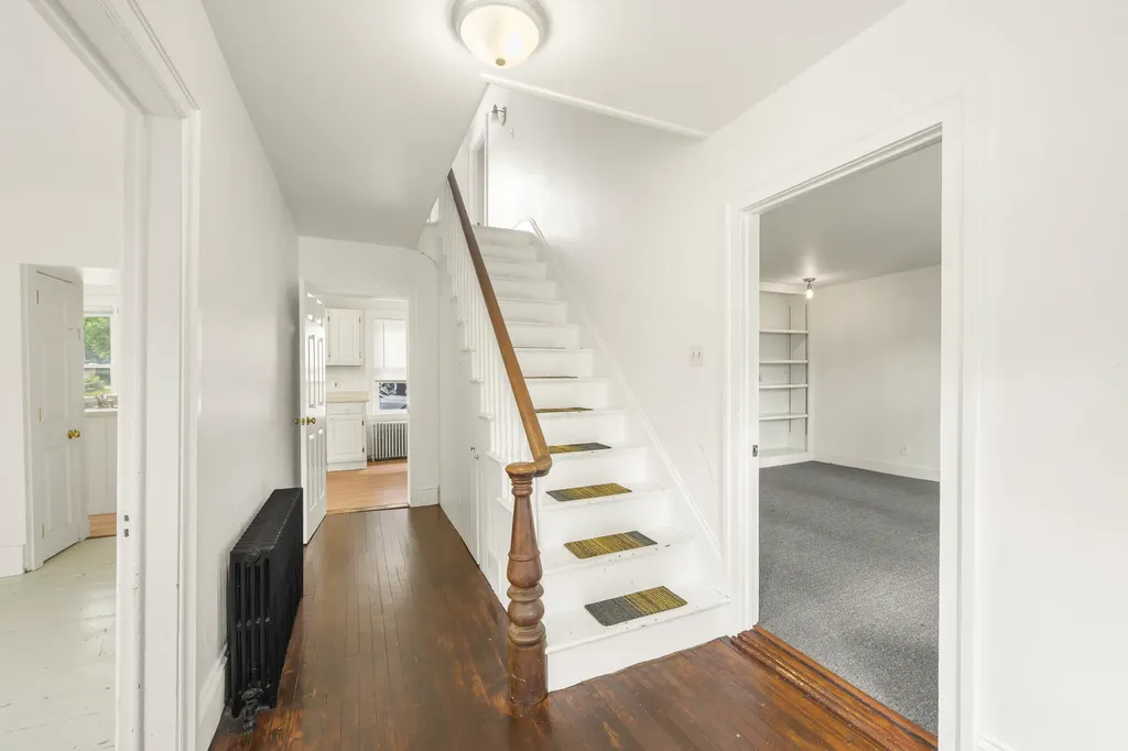 9 Pleasant Street Bath ME 04530