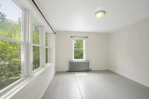 9 Pleasant Street Bath ME 04530