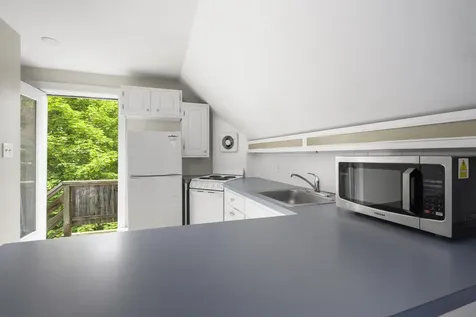 9 Pleasant Street Bath ME 04530