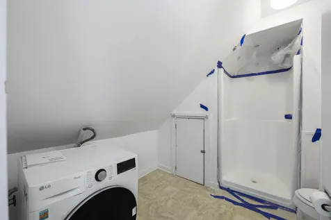 9 Pleasant Street Bath ME 04530