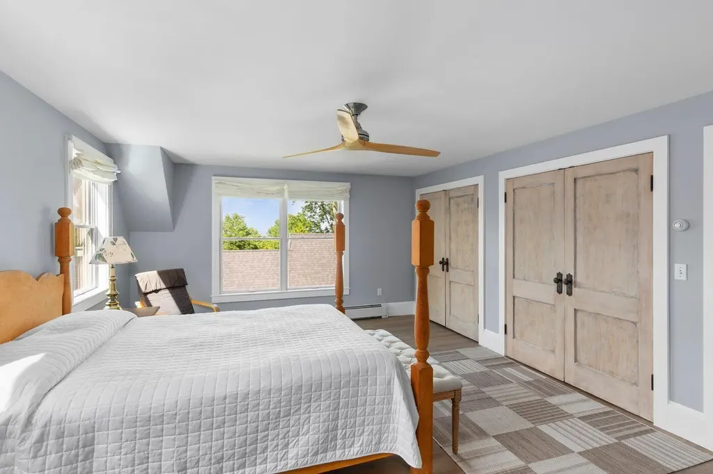 9 Chestnut Hill Street Camden ME 04843