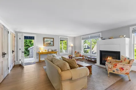 9 Chestnut Hill Street Camden ME 04843