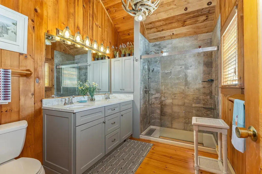 18 New Salt Road Old Orchard Beach ME 04064