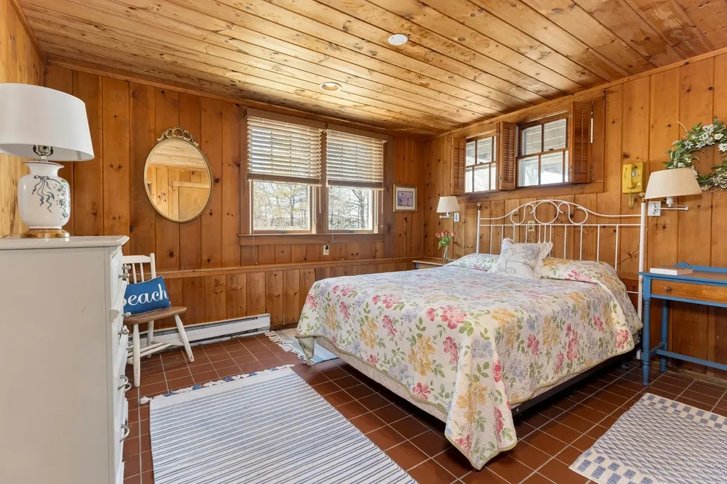 18 New Salt Road Old Orchard Beach ME 04064