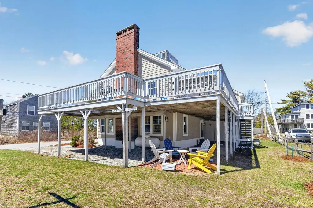 18 New Salt Road Old Orchard Beach ME 04064