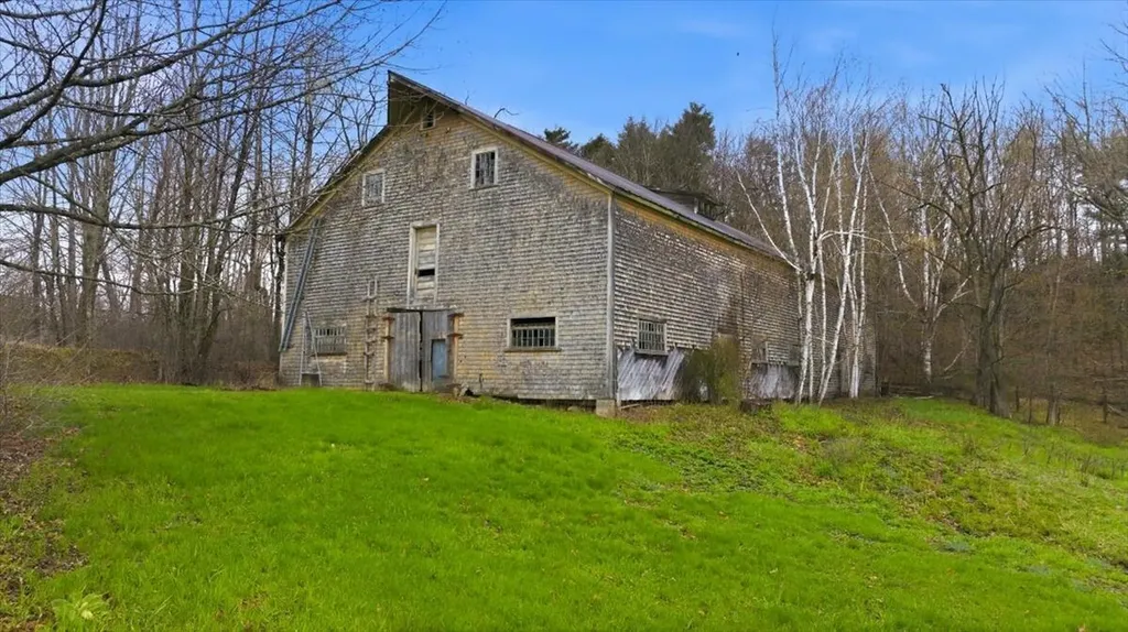 253 Bull Run Road Greene ME 04236