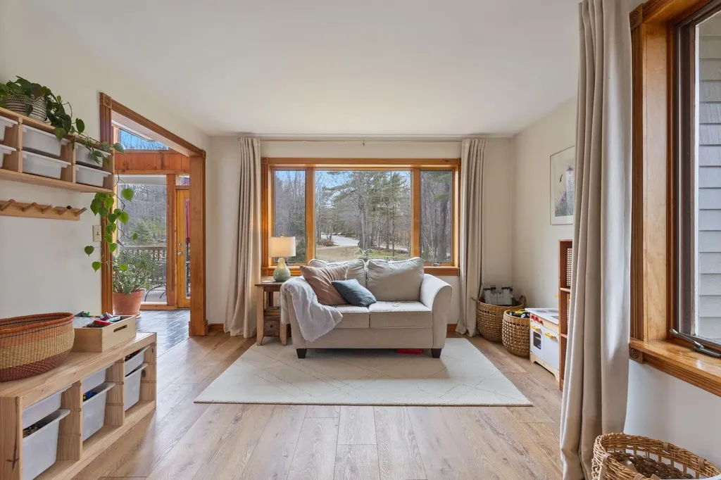 97 Tenny Hill Road Raymond ME 04071