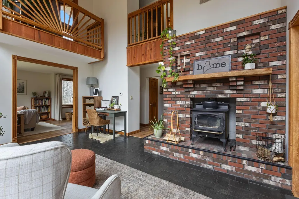 97 Tenny Hill Road Raymond ME 04071