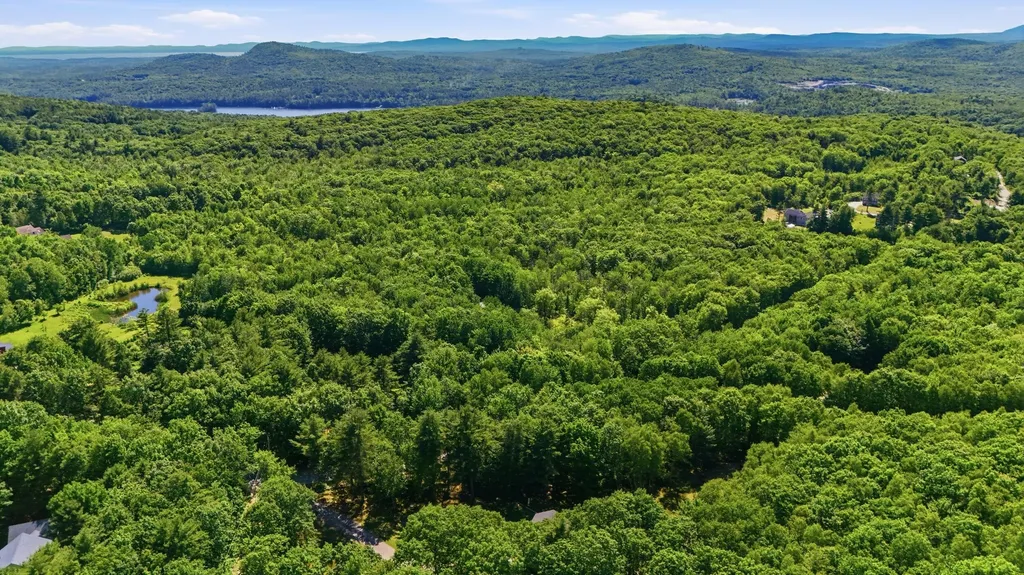97 Tenny Hill Road Raymond ME 04071