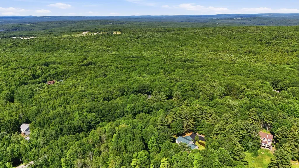 97 Tenny Hill Road Raymond ME 04071