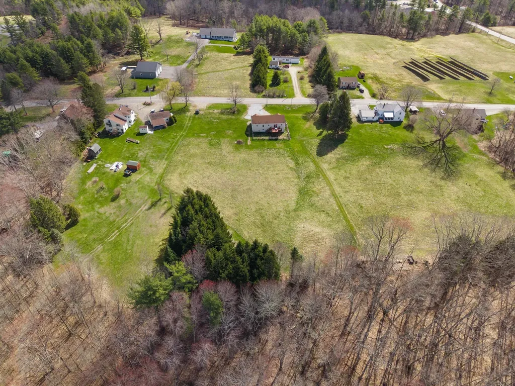 90 Sennebec Road Union ME 04862