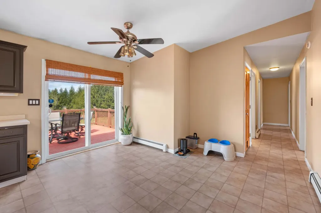 90 Sennebec Road Union ME 04862