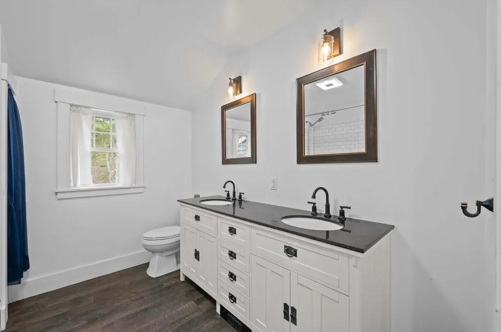 1 Otter Lane Whitefield ME 04353