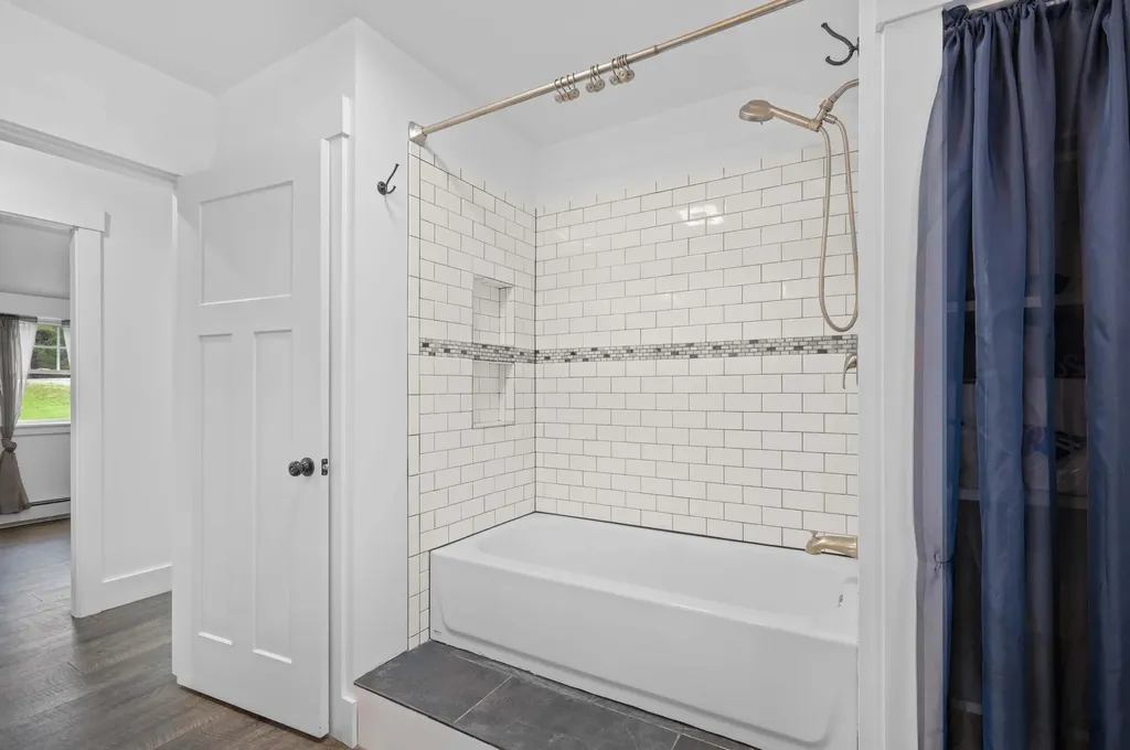 1 Otter Lane Whitefield ME 04353