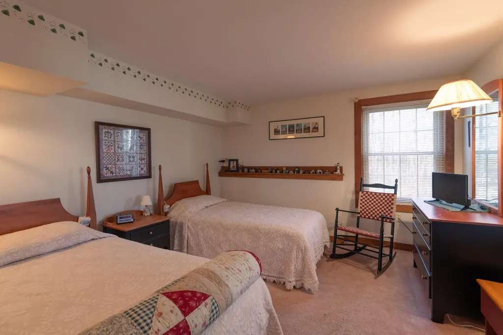 135 Fairwind Lane Yarmouth ME 04096