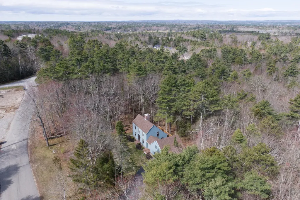 135 Fairwind Lane Yarmouth ME 04096