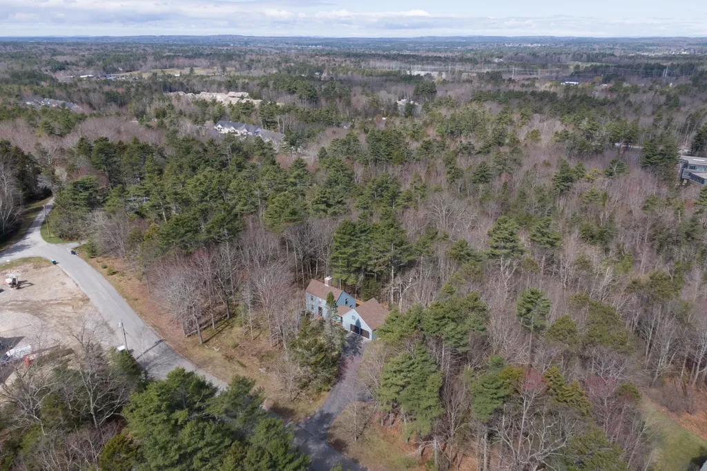 135 Fairwind Lane Yarmouth ME 04096