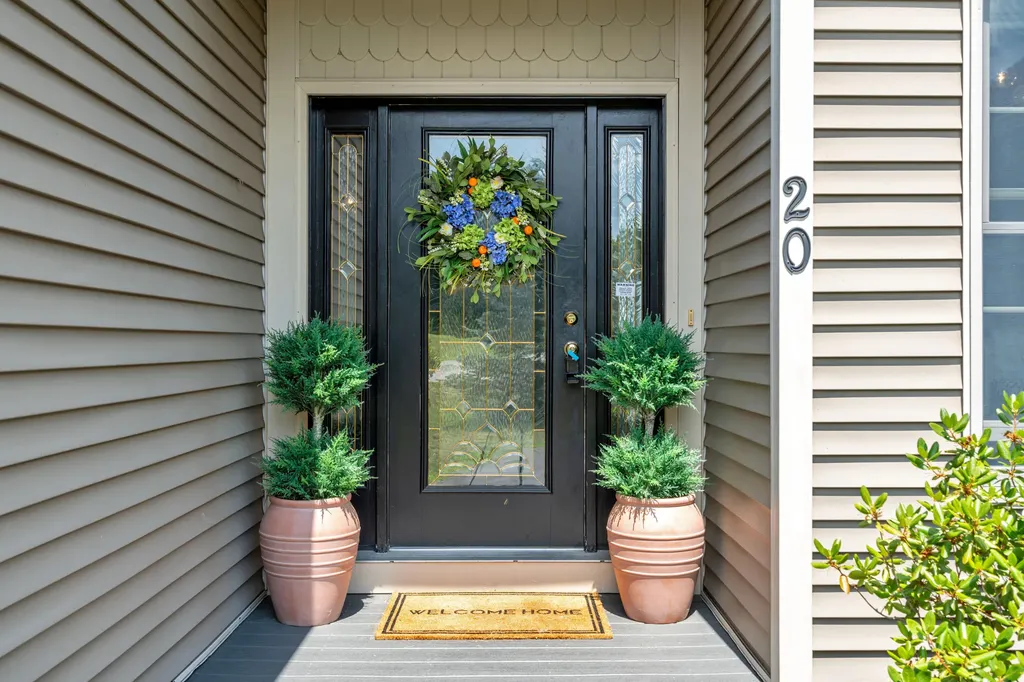 20 Cortland Avenue Turner ME 04282