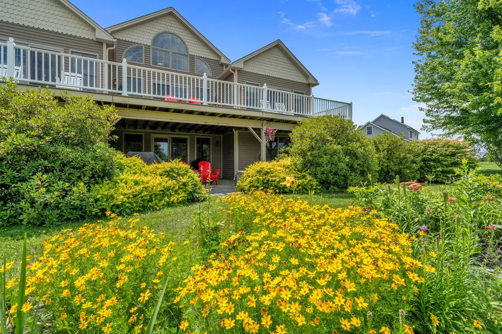 20 Cortland Avenue Turner ME 04282