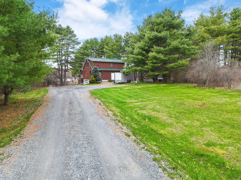 688 Main Street Vassalboro ME 04989