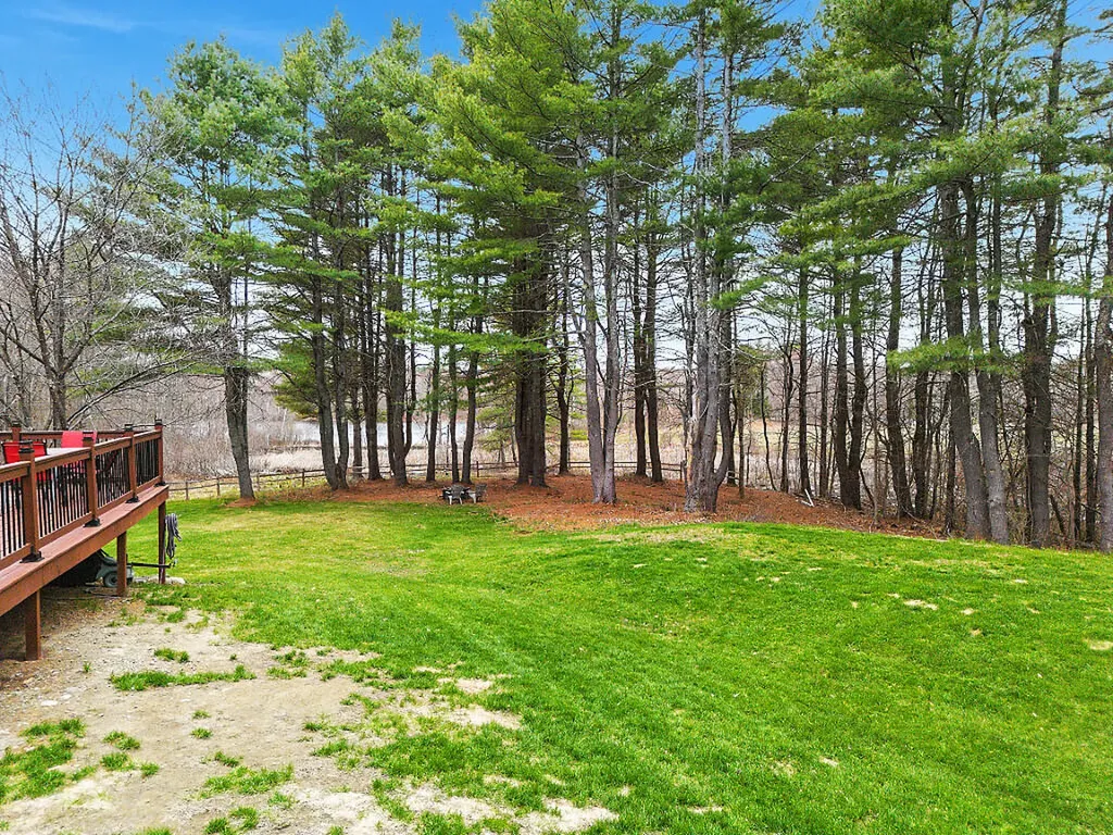 688 Main Street Vassalboro ME 04989