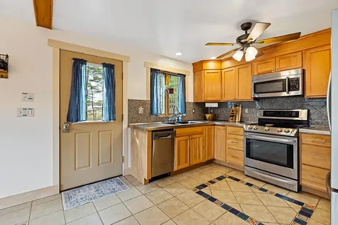 688 Main Street Vassalboro ME 04989