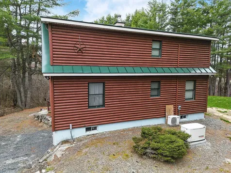 688 Main Street Vassalboro ME 04989