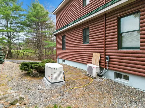 688 Main Street Vassalboro ME 04989
