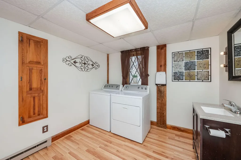 31 Sid Hall Drive North Berwick ME 03906
