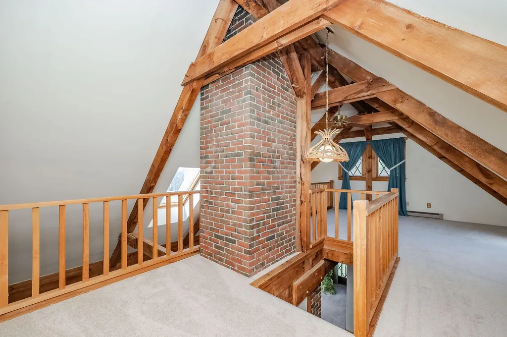 31 Sid Hall Drive North Berwick ME 03906