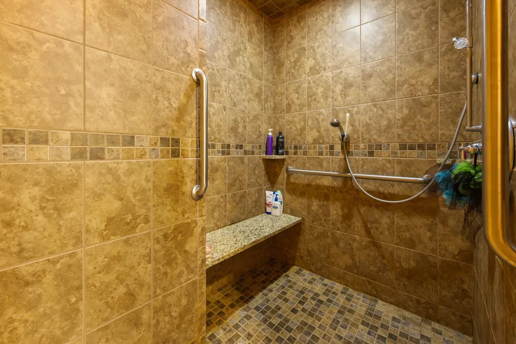 21 Goodwin Street Newport ME 04953