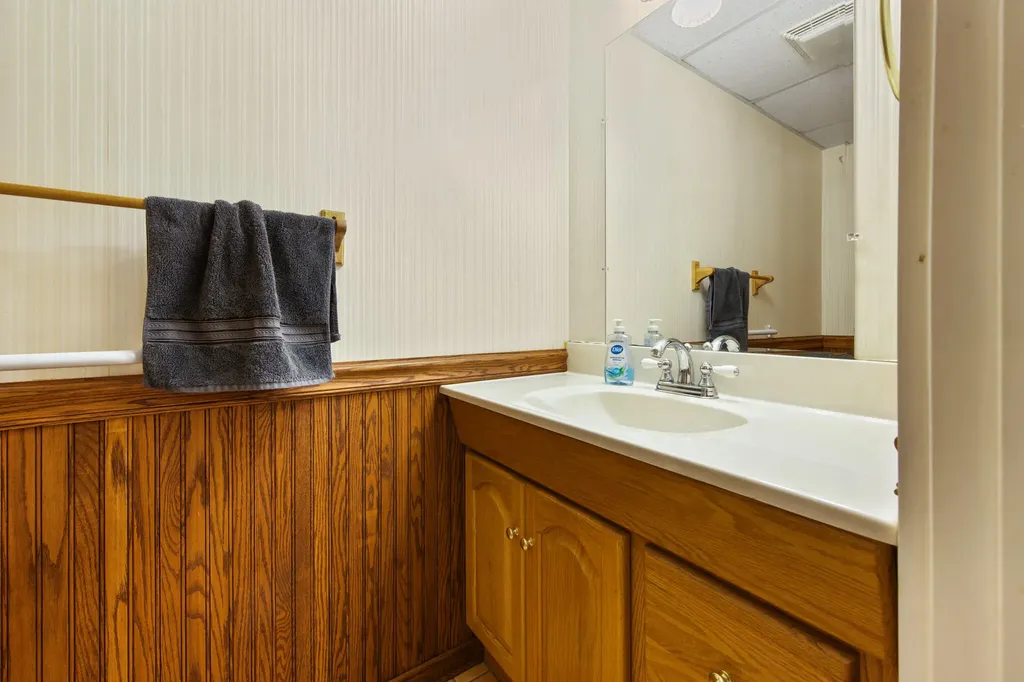 21 Goodwin Street Newport ME 04953
