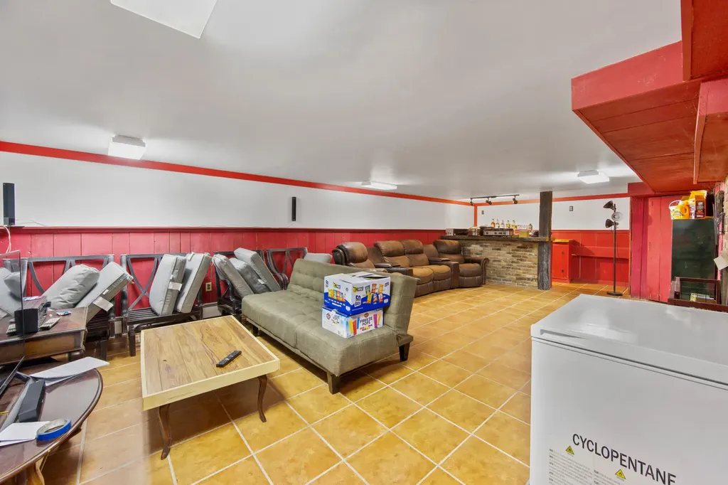 21 Goodwin Street Newport ME 04953