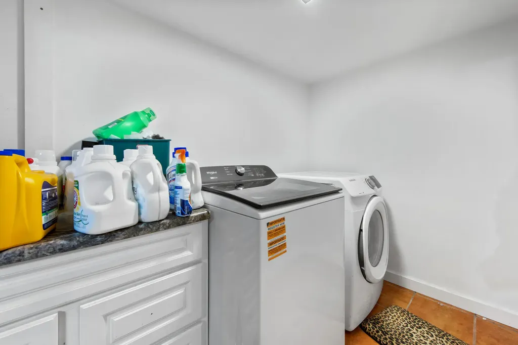 21 Goodwin Street Newport ME 04953
