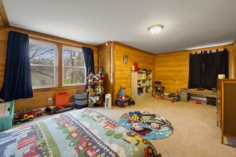 21 Goodwin Street Newport ME 04953