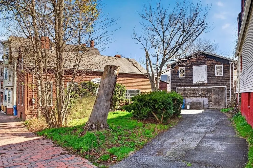 30 Dow Street Portland ME 04102