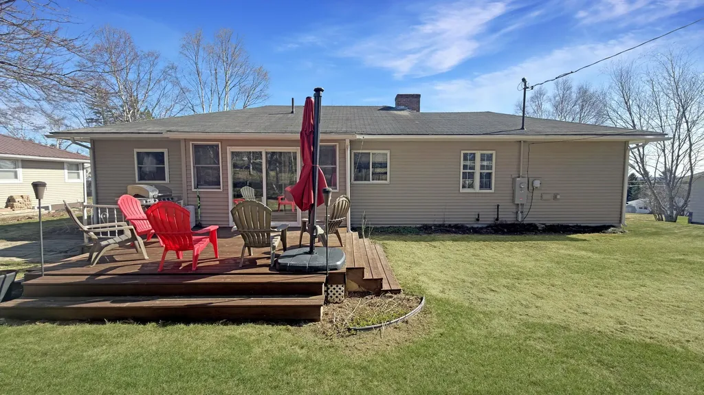 15 Home Farm Road Caribou ME 04736