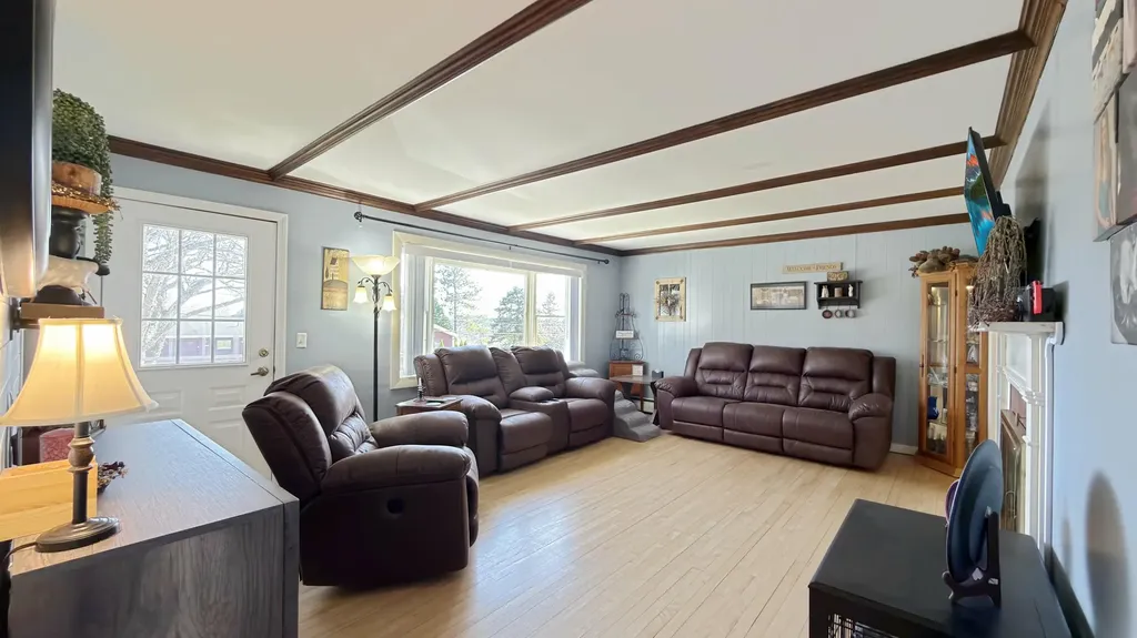 15 Home Farm Road Caribou ME 04736