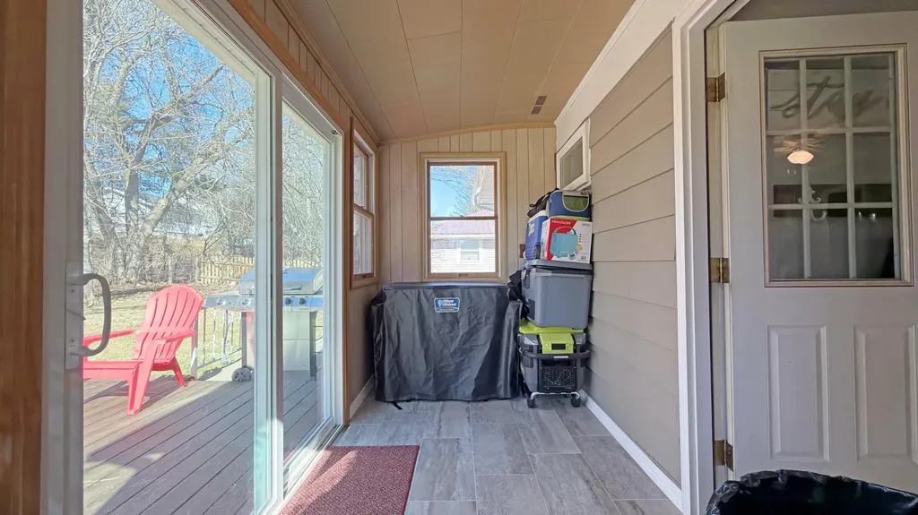 15 Home Farm Road Caribou ME 04736