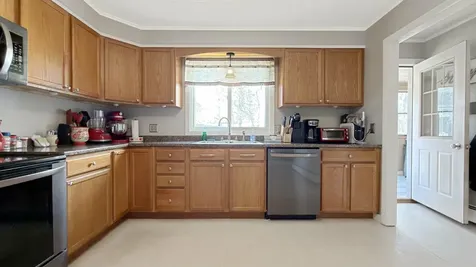 15 Home Farm Road Caribou ME 04736