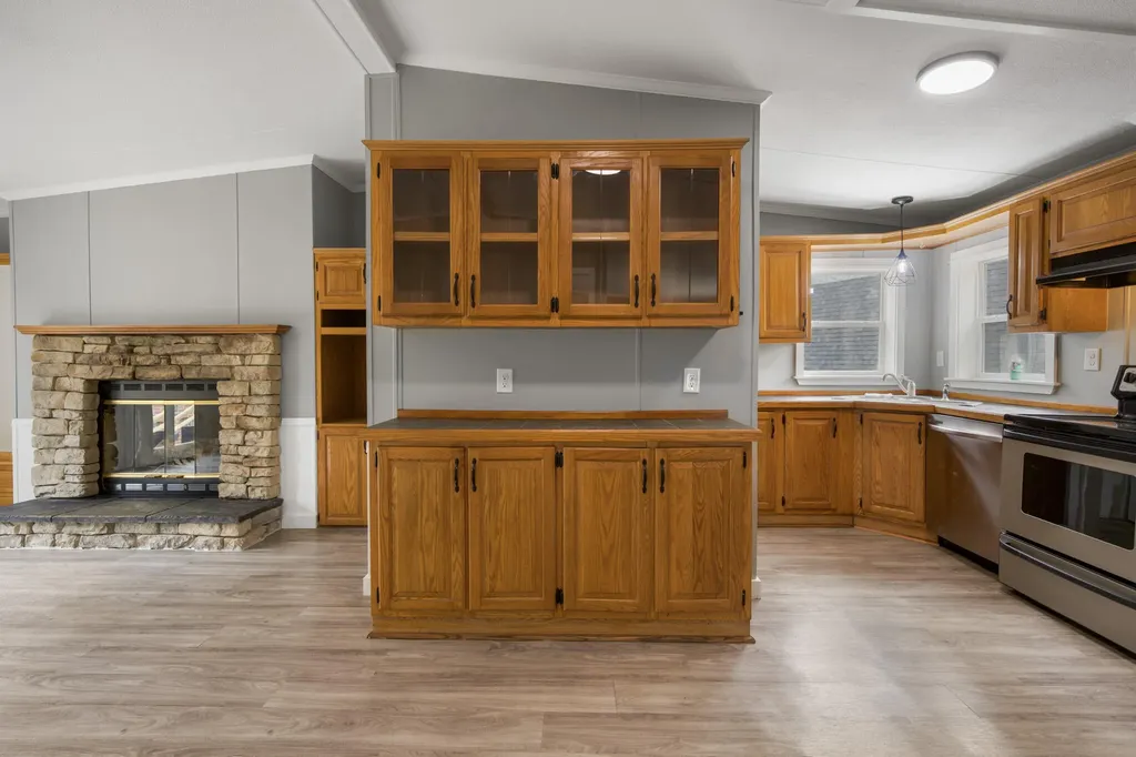 85 Canaan Road Hampden ME 04444