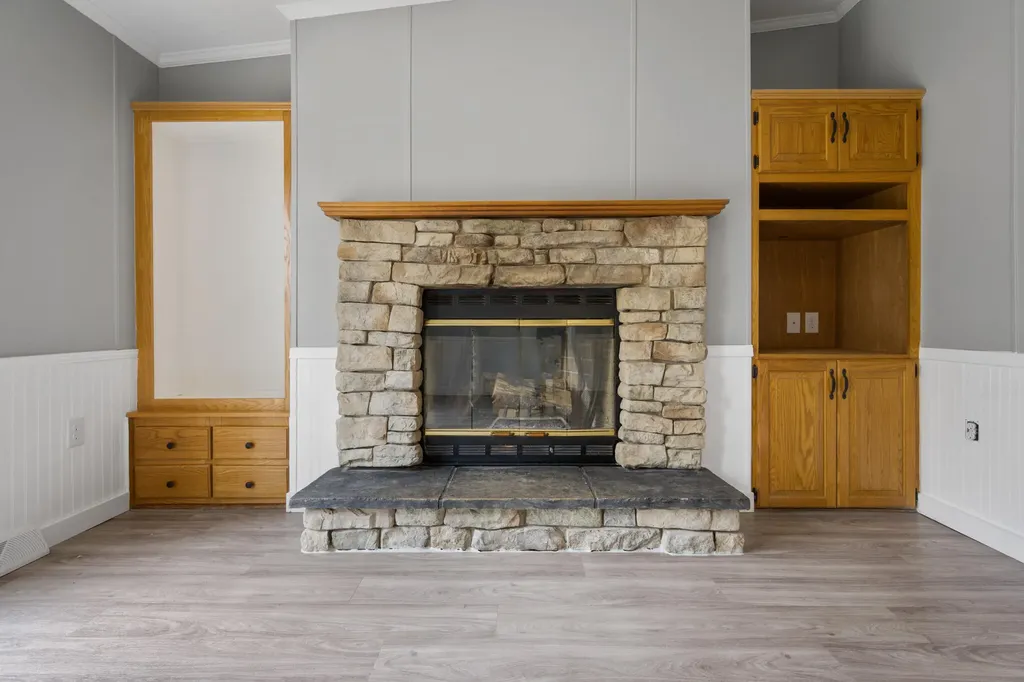 85 Canaan Road Hampden ME 04444