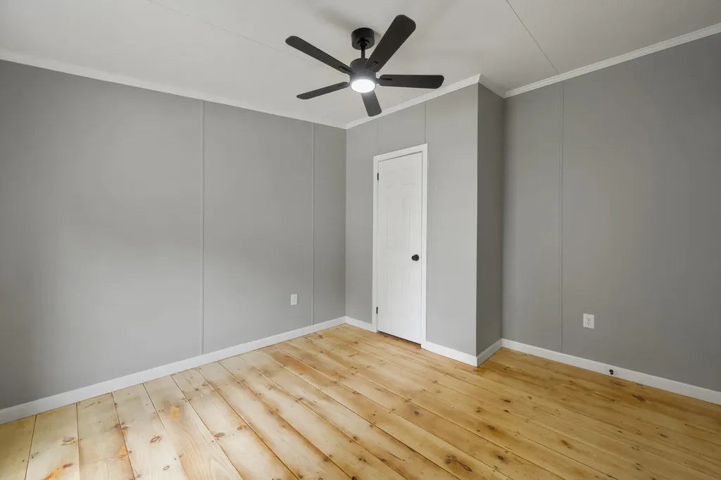 85 Canaan Road Hampden ME 04444